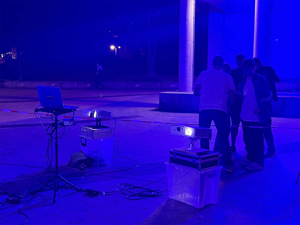 QUAER: Po(i)nt of v/u - Projection Mapping by Jo Jacobs